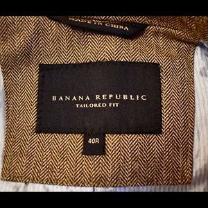 Banana Republic Suits & Blazers - Banana Republic Men’s cotton herringbone BLAZER Banana Republic Suits & Blazers - Banana Republic Men’s cotton herringbone BLAZER